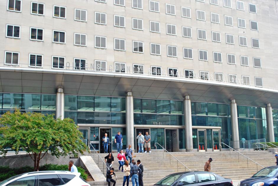 Plaza College brings back court reporting qchron com