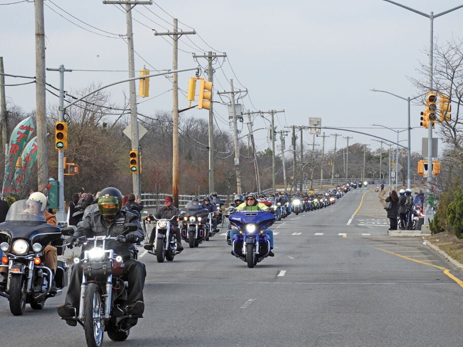 Toy Run Riders run for a good cause | | qchron.com