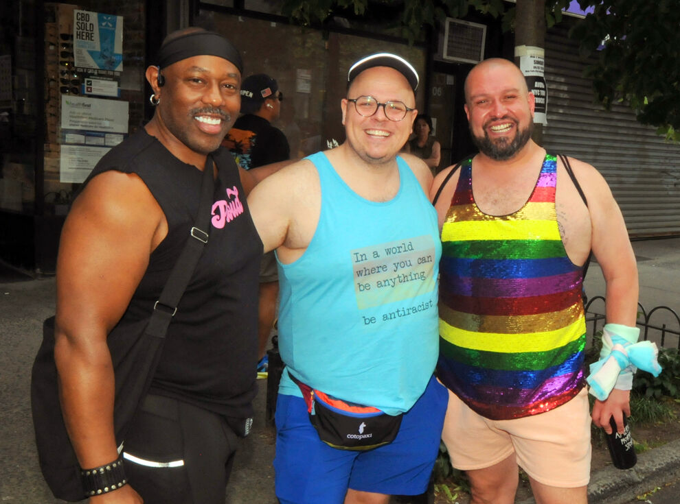 Smiles and shades abound at Queens Pride | | qchron.com