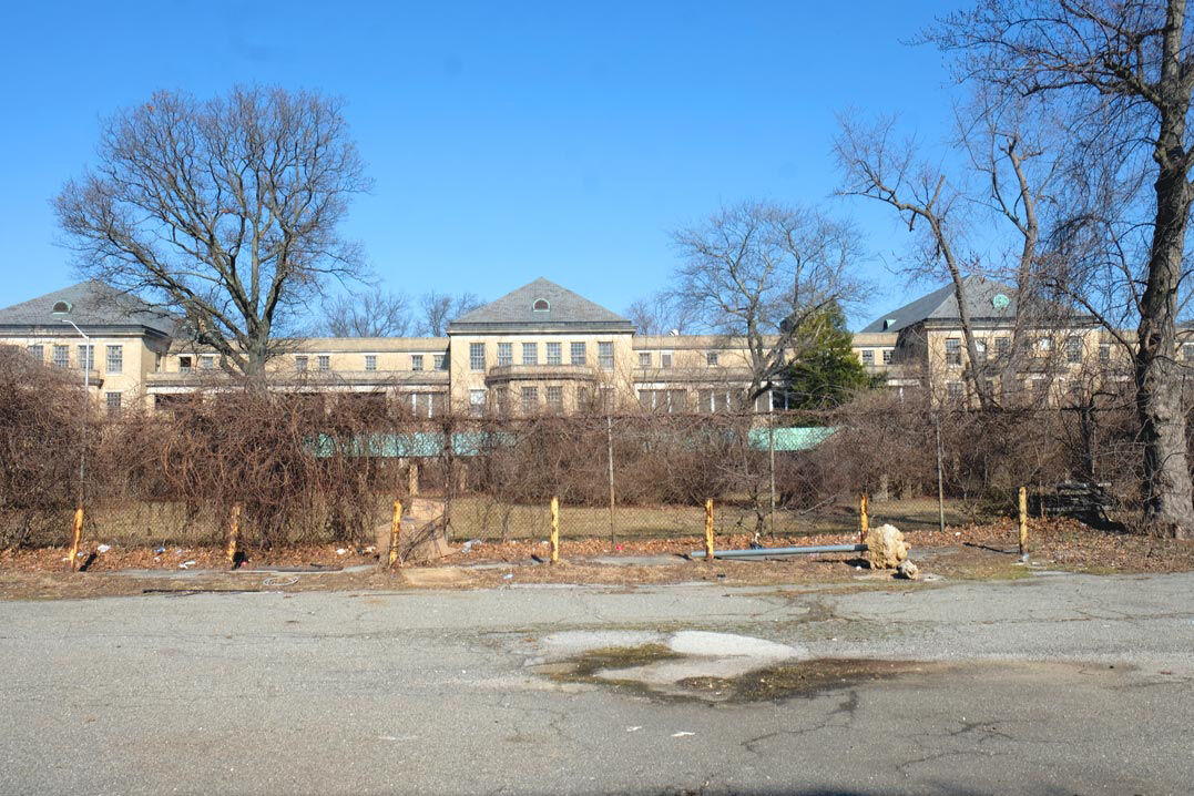 Creedmoor forum in Queens Village