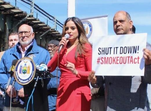 NYC getting the power to close illegal smoke shops 1