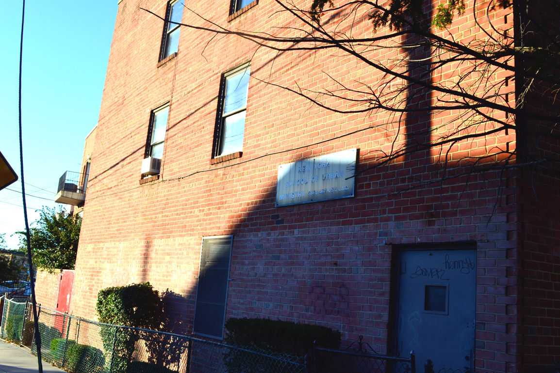 Judge to reverend: Don’t toss furniture | | qchron.com