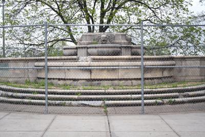 Work imminent at former statue site 1