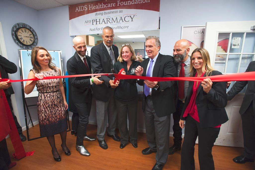 HIV healthcare facility opens on Jamaica Ave.
