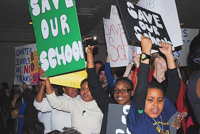 In Queens, a struggle to keep schools alive | | qchron.com