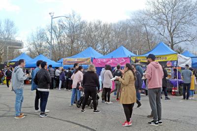 Queens Night Market backs refugee charity 1