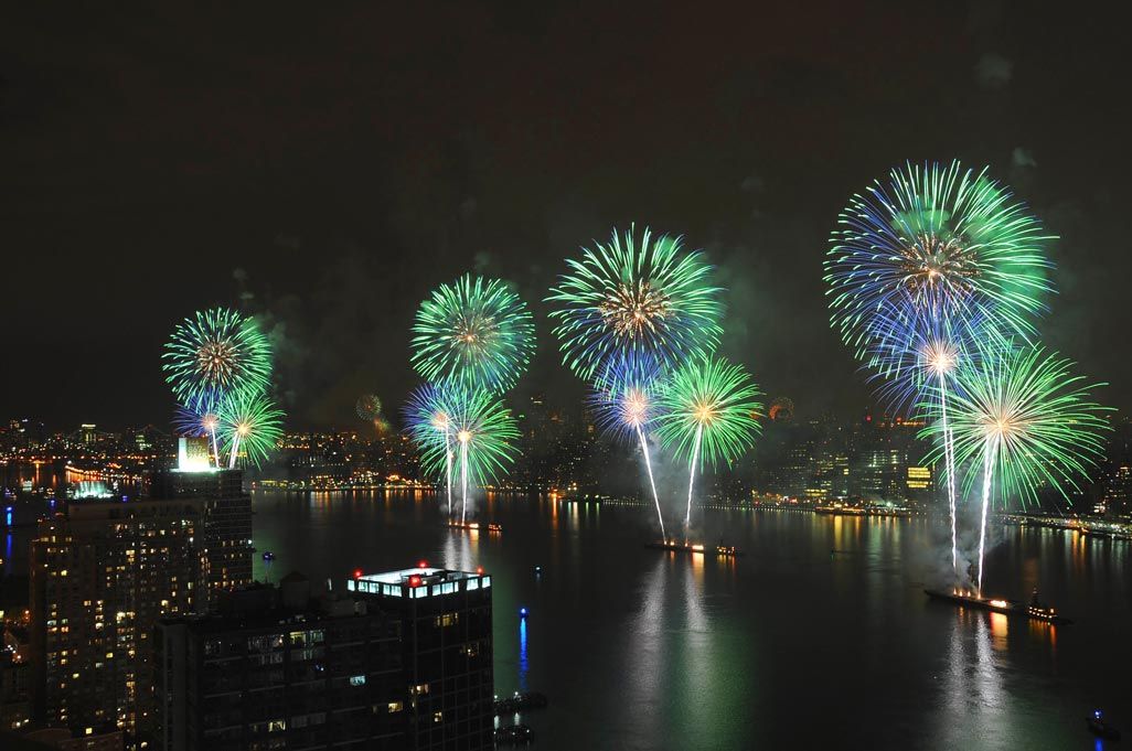 Finally, Queens lights up for Independence
