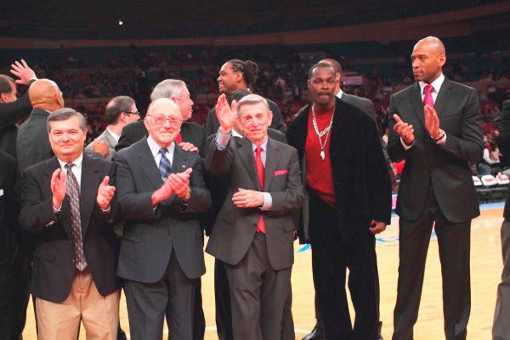 lou carnesecca sweater