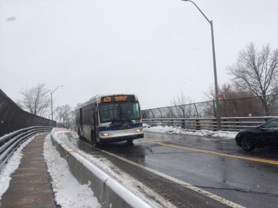 Snow snarls travel