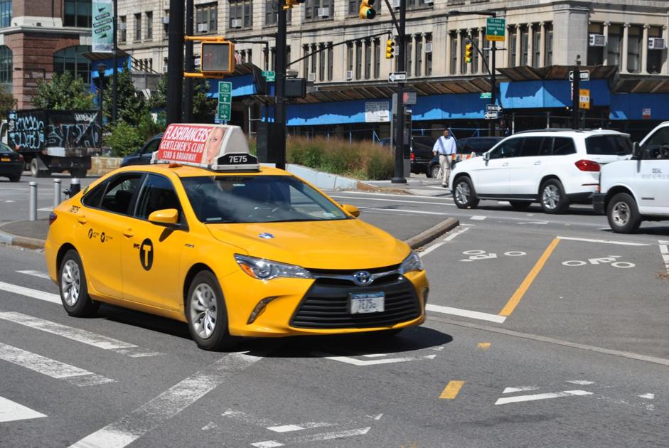 www.qchron.com: Covid19-concerned cabbies deny Asian-American riders www.qchron.com: Covid19-concerned cabbies deny Asian-American riders
