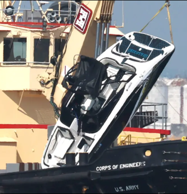 Feds charges boat operator in deaths