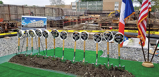 Ground Broken On Francis Lewis Annex Central Mid Western Queens News Qchron Com