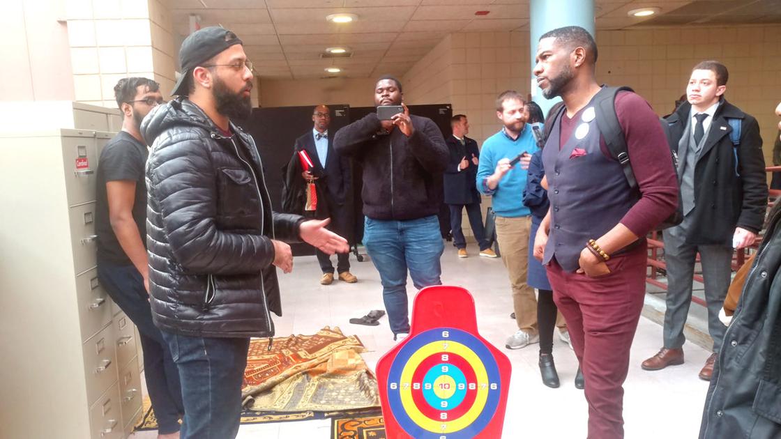 Williams Slams Cuny Funding On York Tour Queenswide Qchron Com