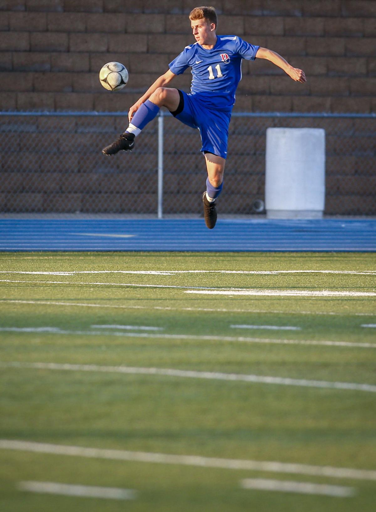 041717-PV-CENTRAL-SOCCER-005