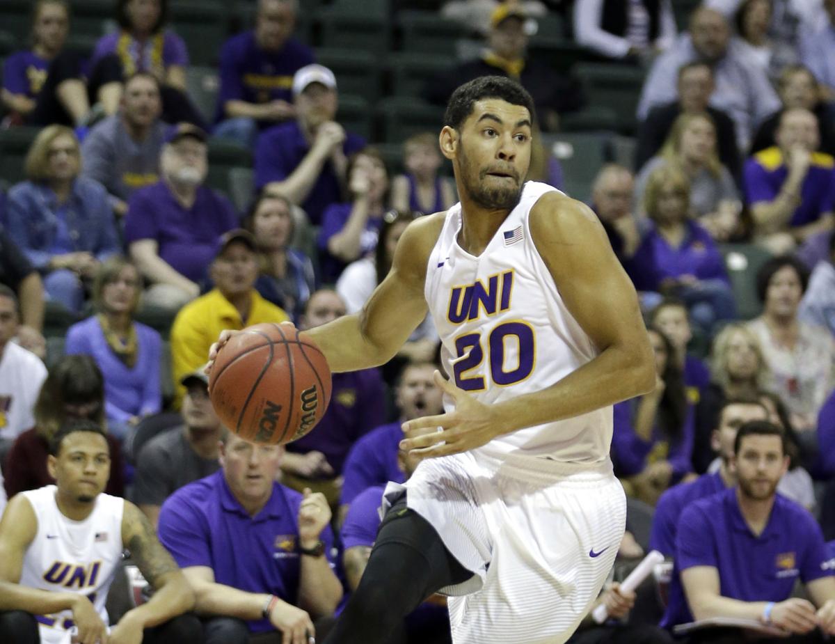 Iowa Uni At A Glance Iowa Hawkeyes Basketball Qctimes Com