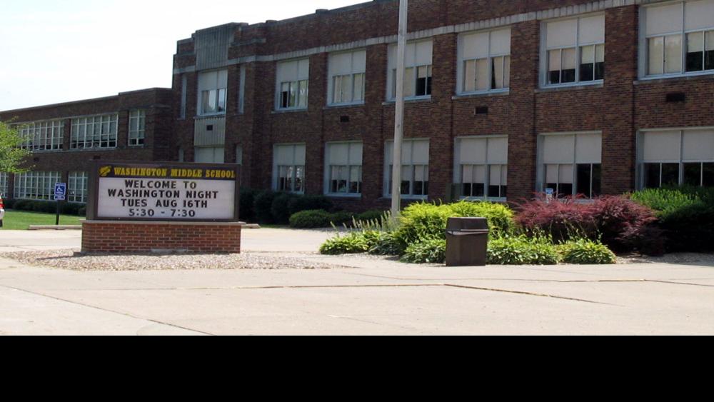 Clinton middle school could be senior apartments | Local News | qctimes.com