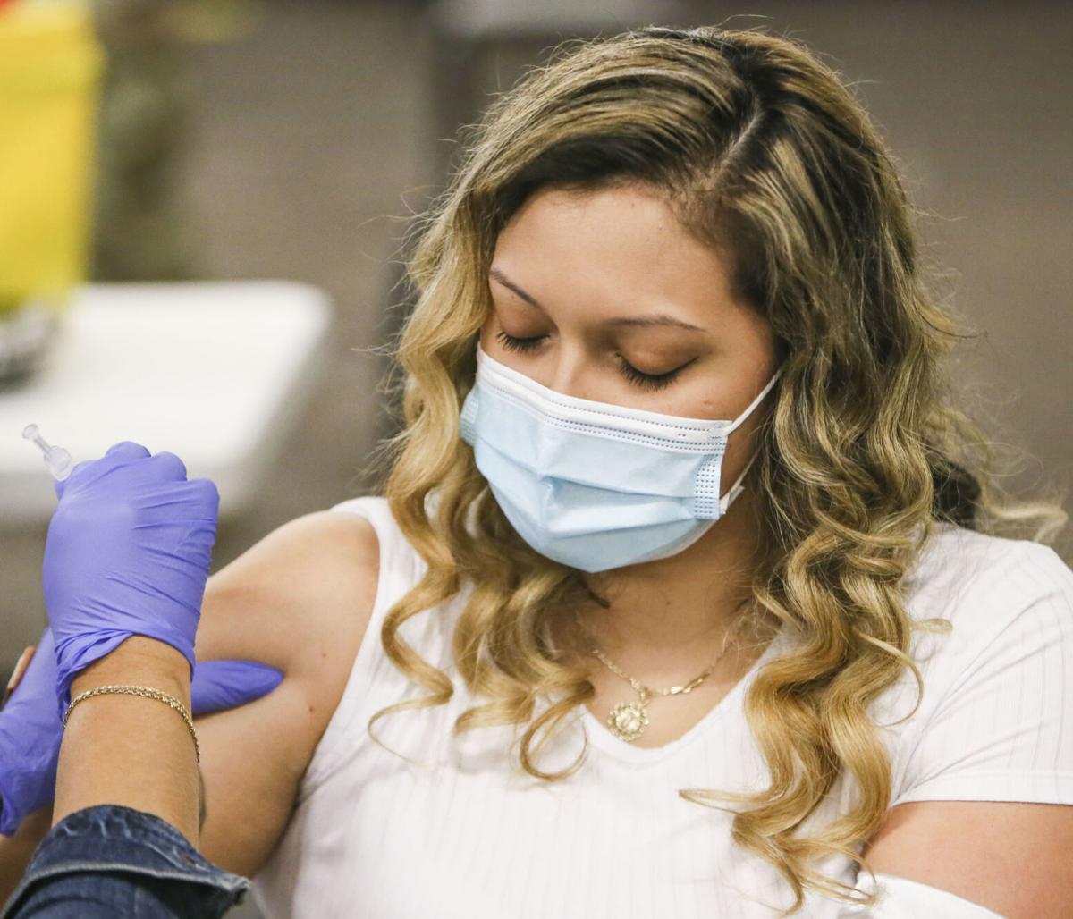 Quad Cities Health Officials Try To Encourage Covid 19 Vaccinations News Local And National Qctimes Com