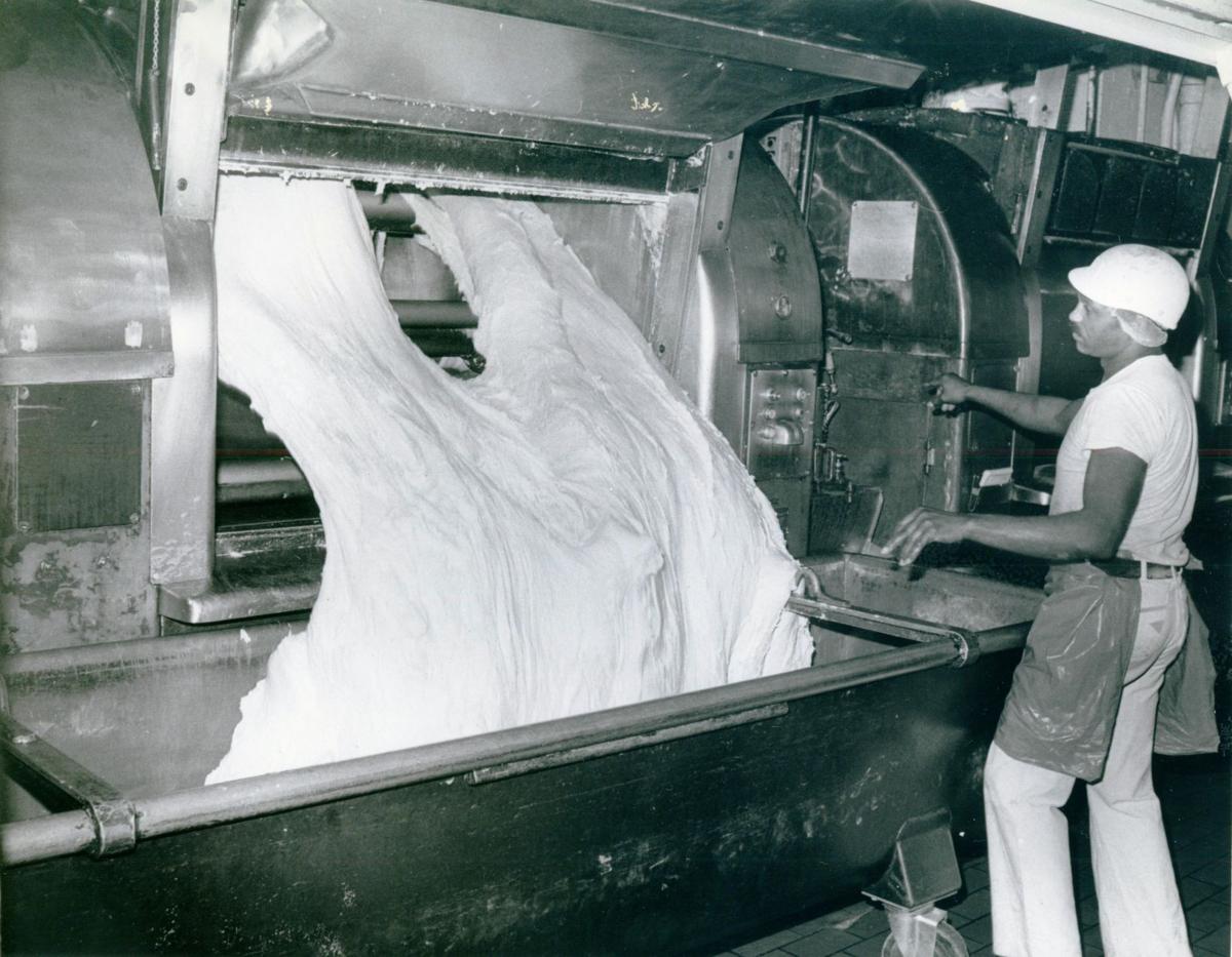 Off Limits Places A tour of the 'Twinkie Factory' Barb Ickes