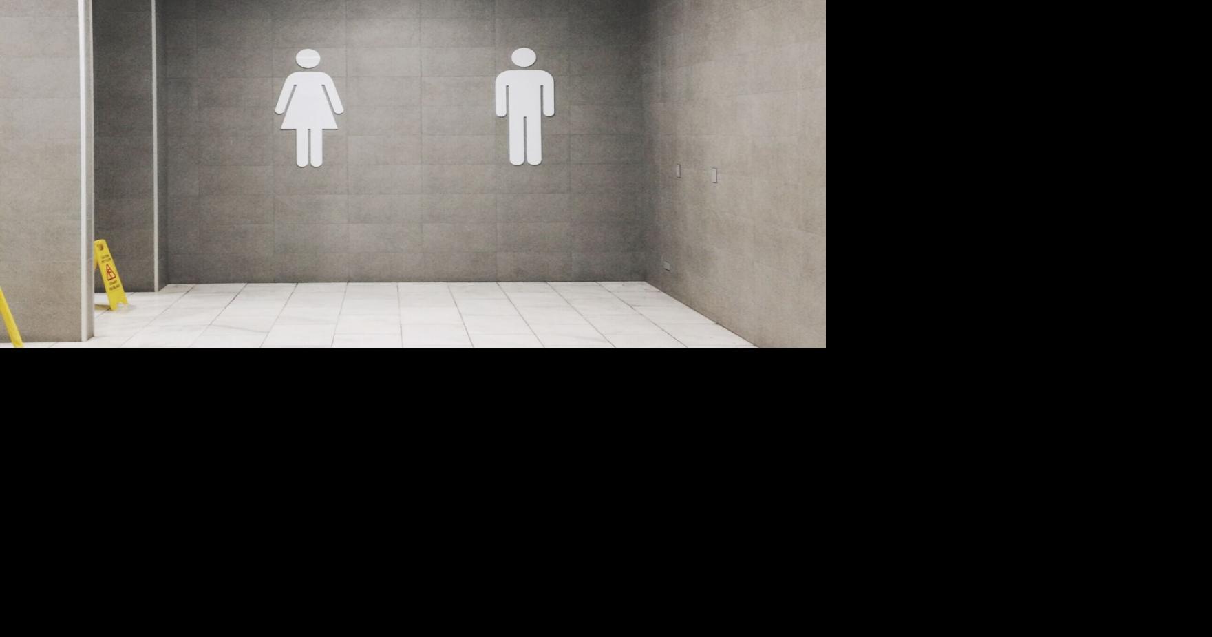 Lawmakers, ACLU weigh in on Illinois school district’s transgender bathroom policy Photo