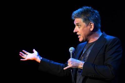 Ferguson keeps his stand-up comedy footing | Comedy | qctimes.com