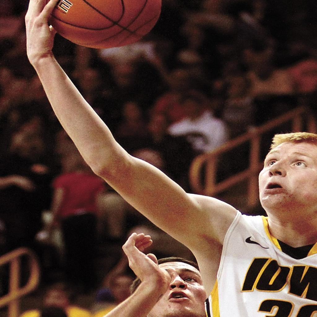 Iowa Freshman Plays With Chip On His Shoulder Iowa Hawkeyes