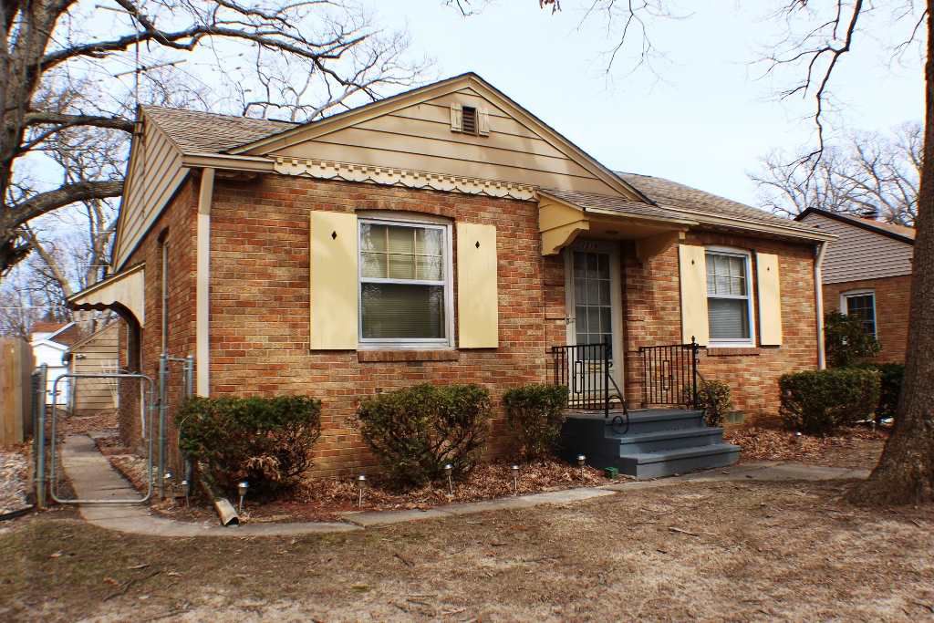2 Bedroom Home in Rock Island - $87,900