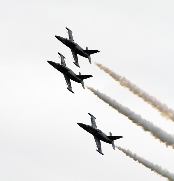AIRSHOW JET CRASH