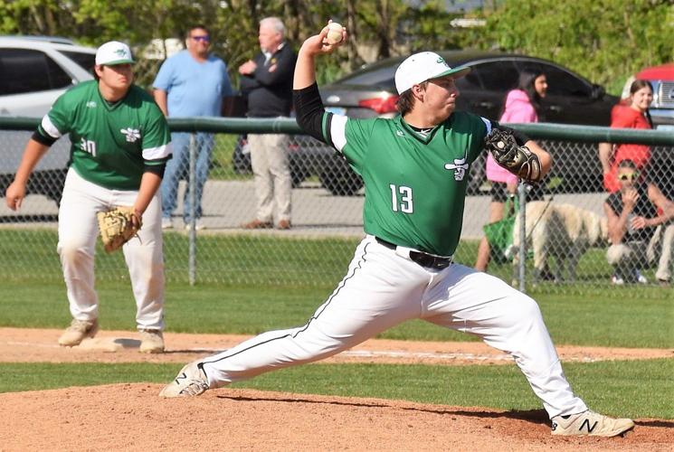 Alleman baseball bounces back, sweeps United Township