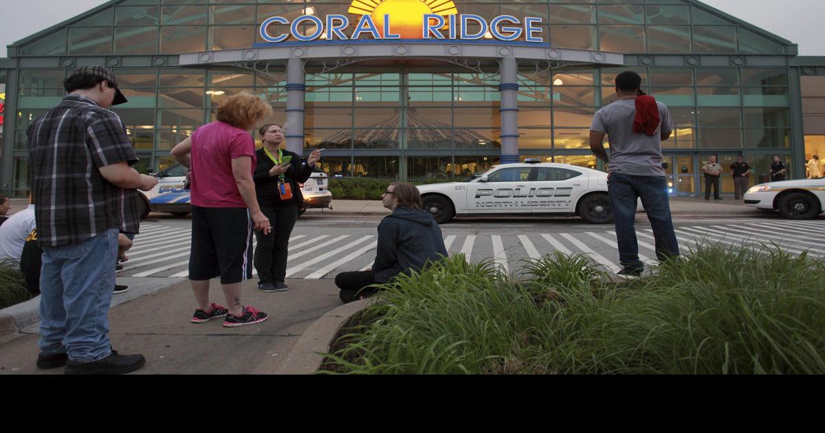 Photos Coralville Mall Shooting 7071