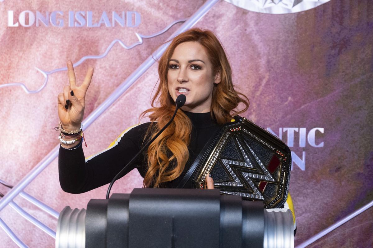WWE Superstars Visit the Empire State Building