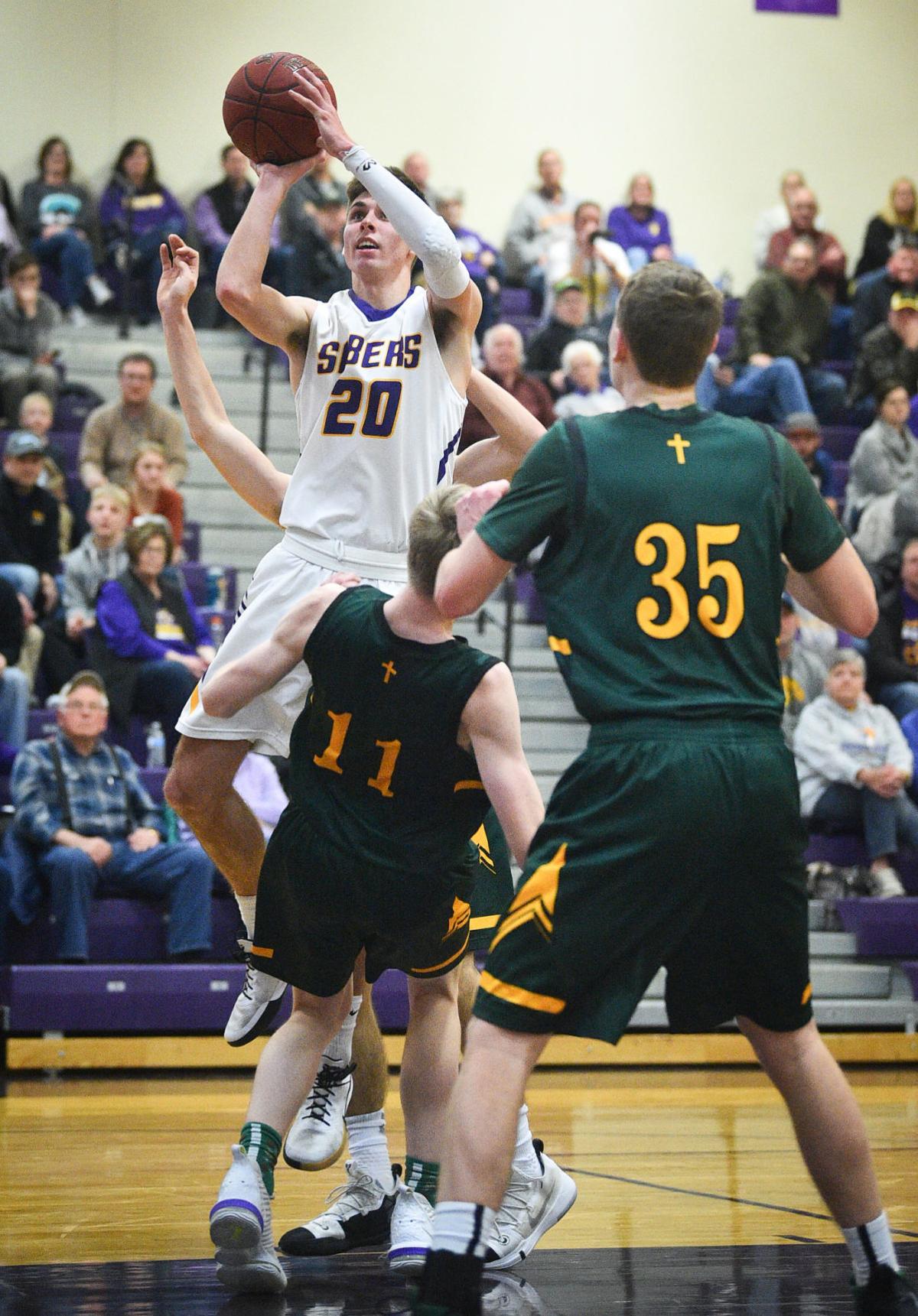 Sabers Knock Off Top Ranked Beckman High School Boys Basketball