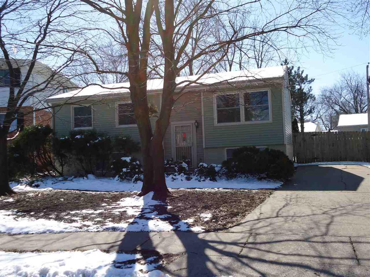 4 Bedroom Home in Davenport - $127,000