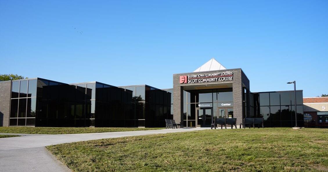 Eastern Iowa Community College hosting grand openings