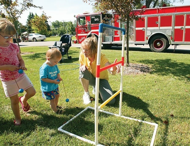 Playground cruises around Davenport