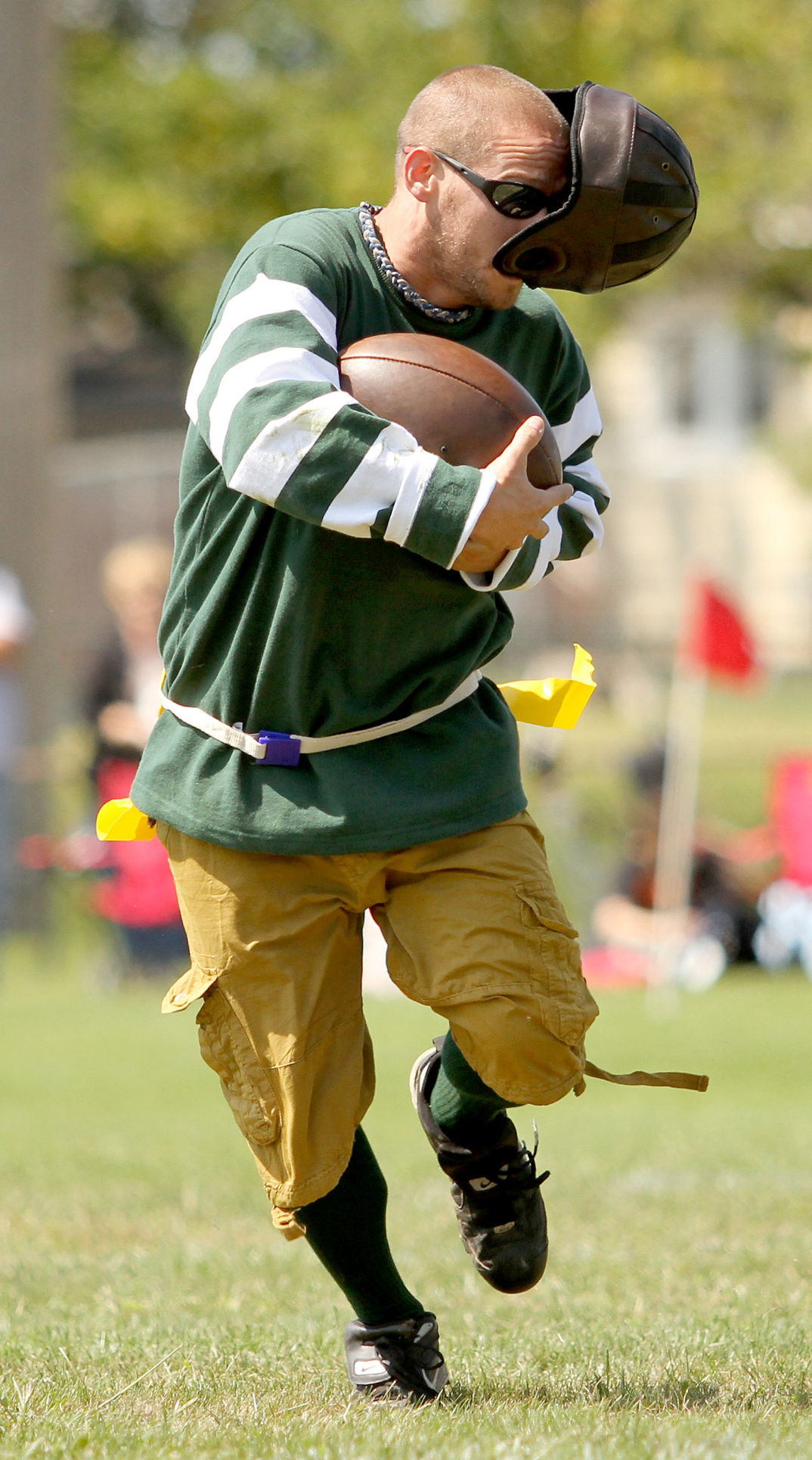 082315-old-football16
