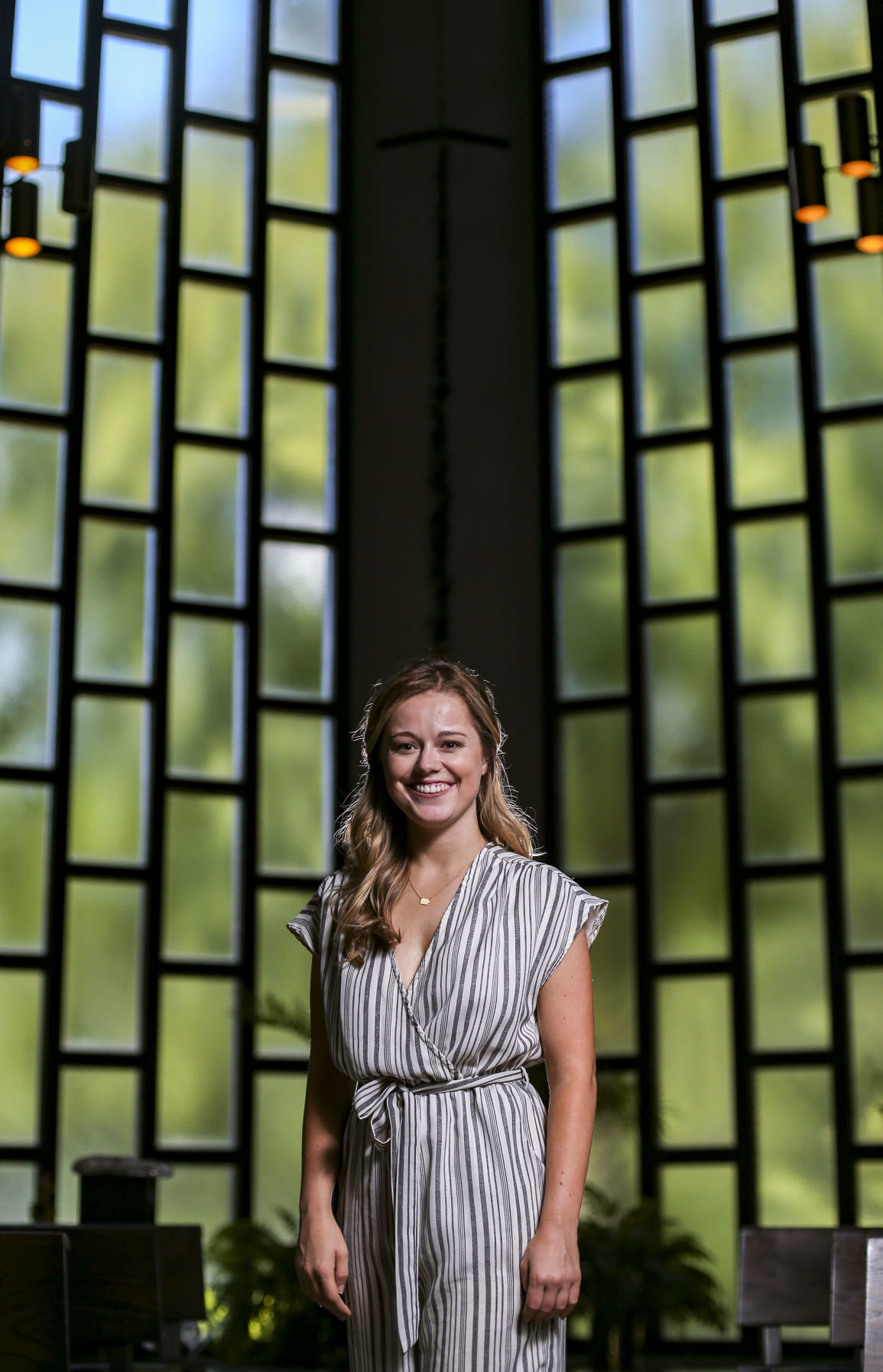 Bettendorf S Emily Tinsman The New Miss Iowa Will Sing Praises Of The Arts At Sunday Concert