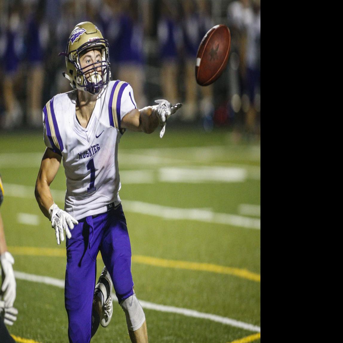 A Detailed Look At Friday S Football Games In The Iowa Q C Metro