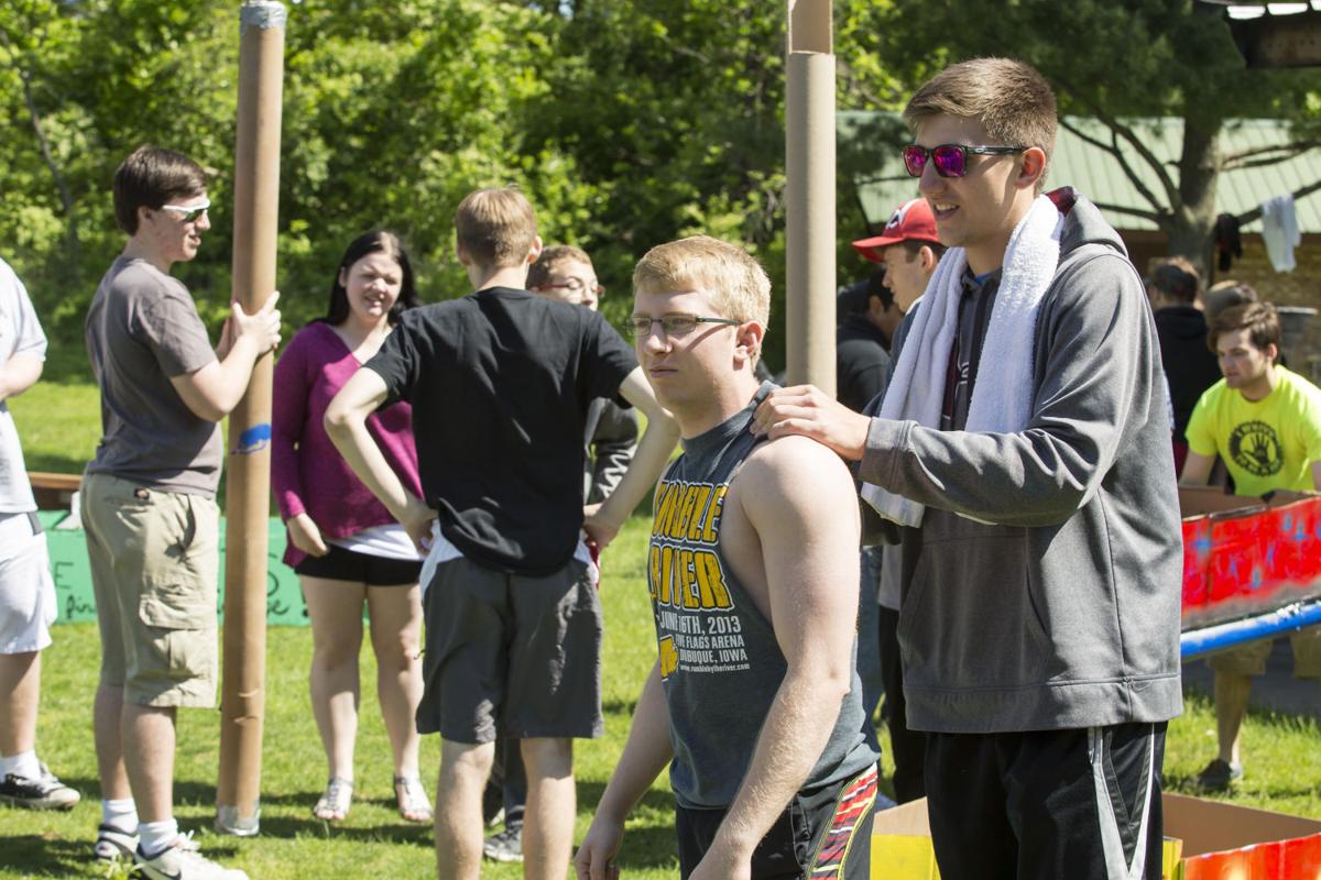 051316-cardboard-regatta-005