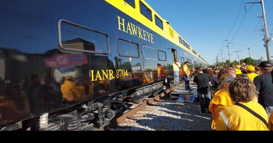 10 @ 10: Hawkeye Express delivers fans to Kinnick