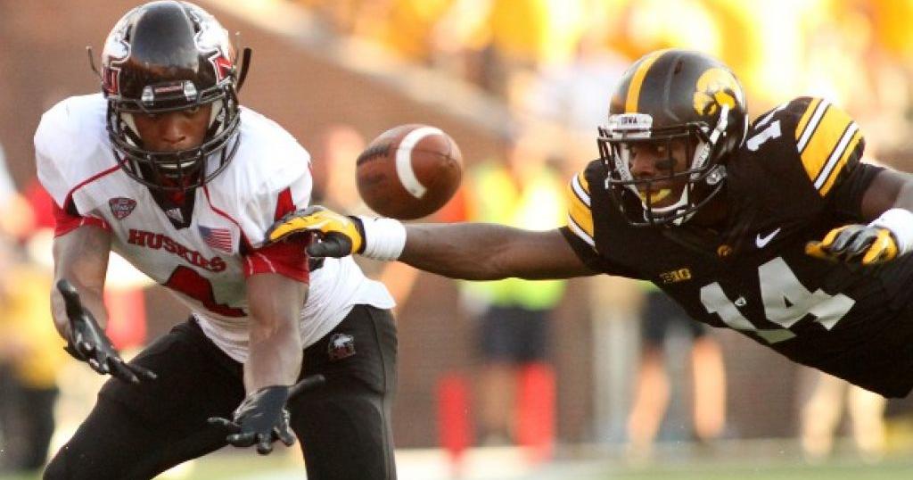 Defensive backs seek redemption in Iowa spring game