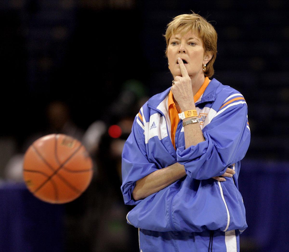 Obit Pat Summitt Basketball