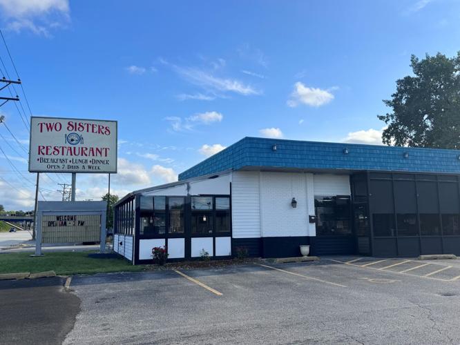Two Sisters Restaurant 4.jpg