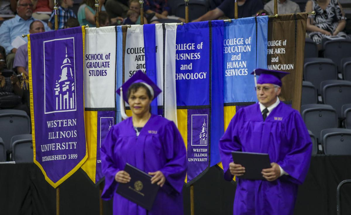 051417-WIU-QC-GRADUATION-015