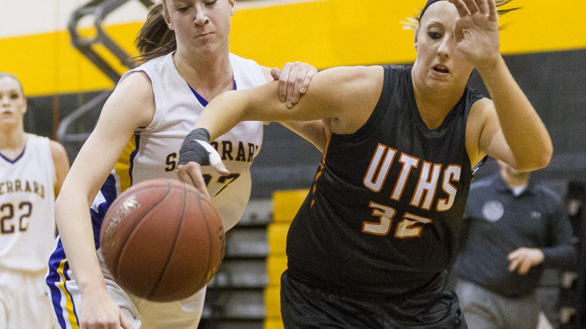 Ut Carries Momentum Into 2015 With Shootout Win High School Girls Basketball Qcvarsity Com Qctimes Com Pekin Holiday Classic 2022