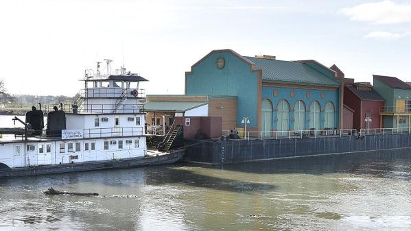 Riverboat Riverboat