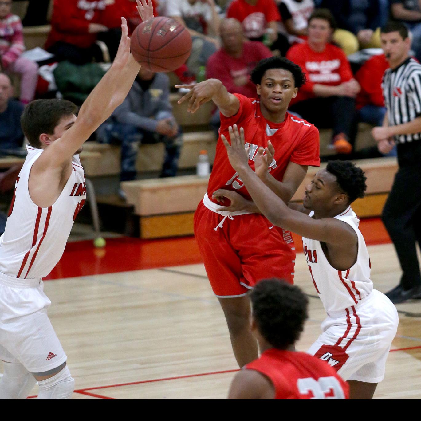 North Scott Climbs To No 1 In Metro Fab 5 High School Boys