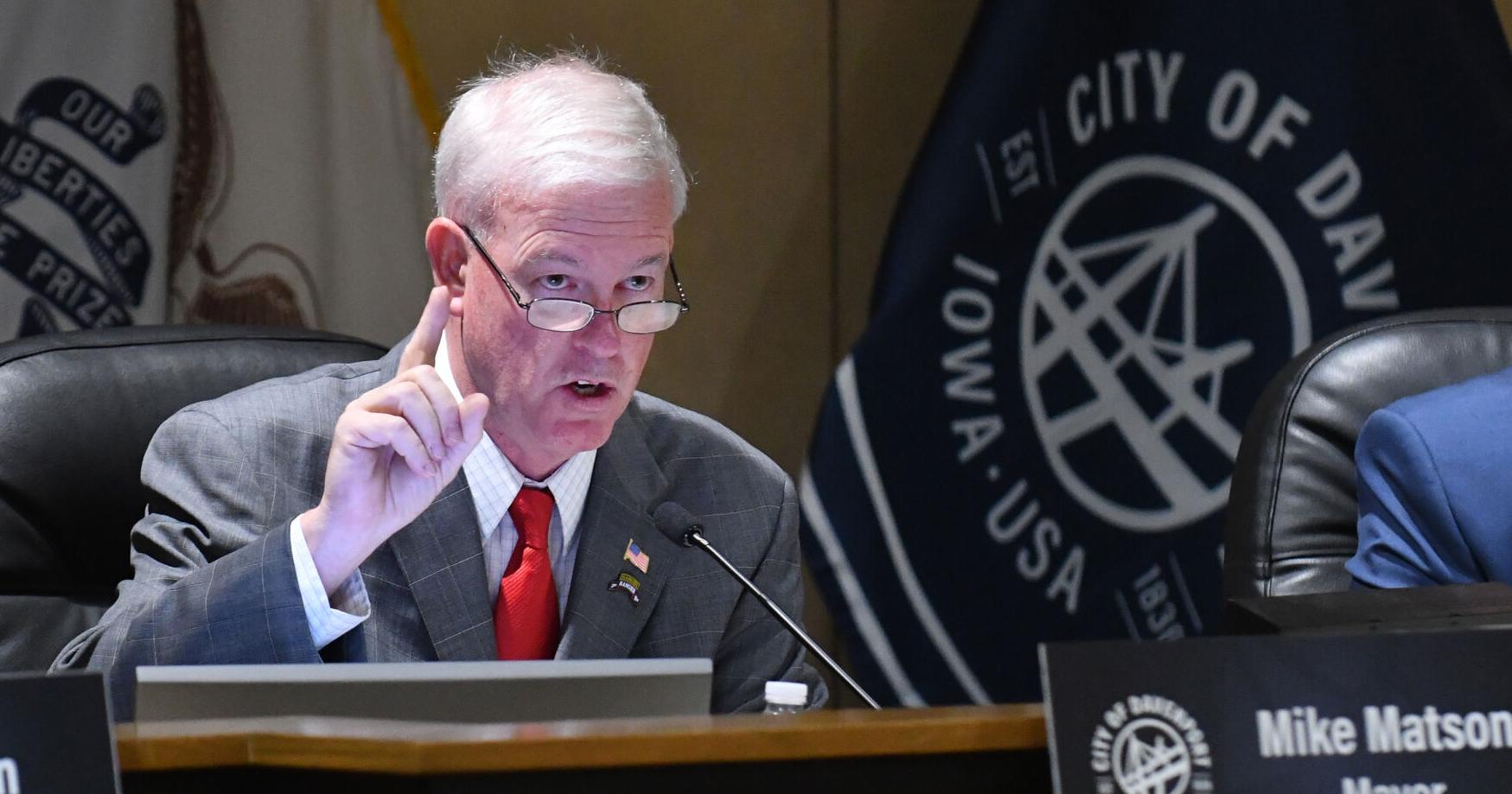 Davenport mayor calls to investigate alleged racist remarks - Vimarsana News