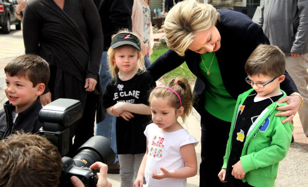 041415-clinton-09