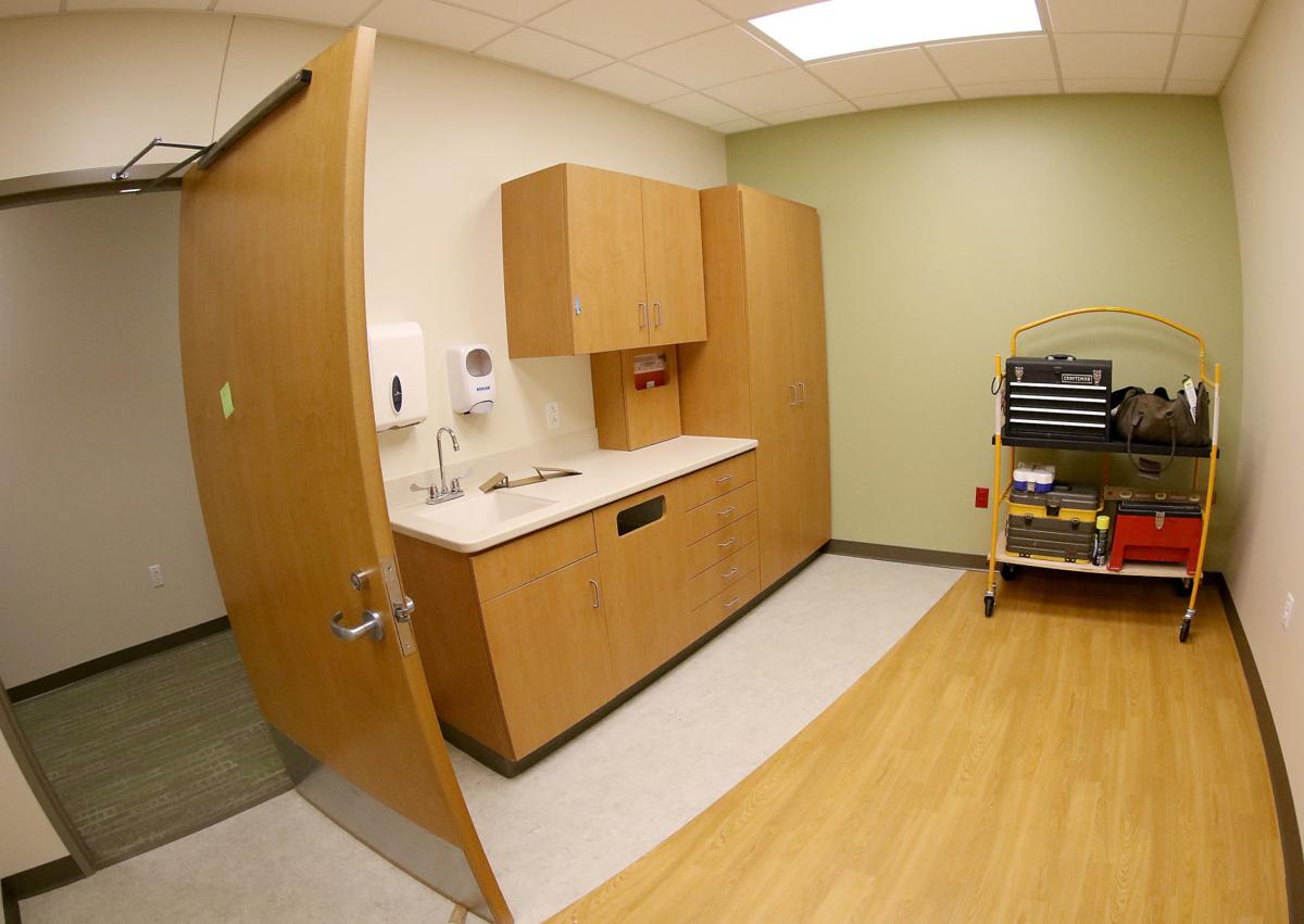 Genesis HealthPlex on schedule to open this month in west Davenport