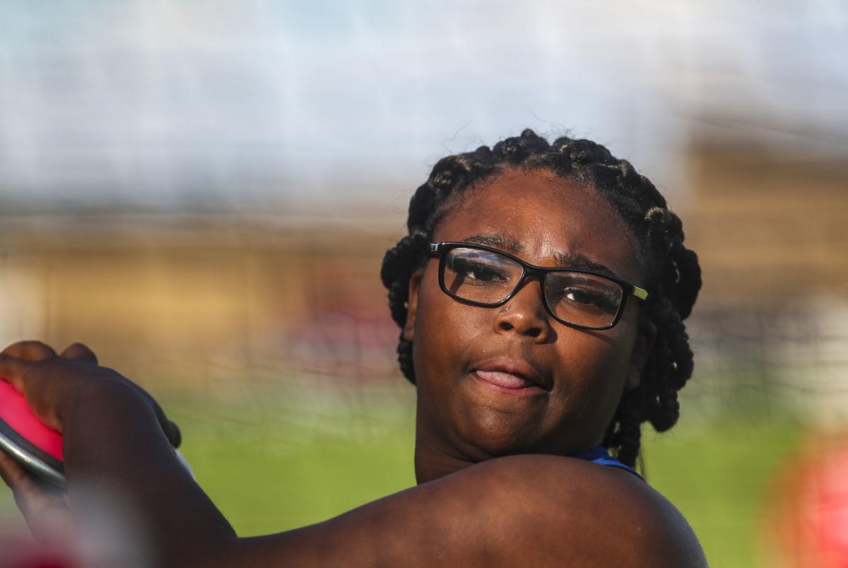 Iowa girls state track and field qualifiers